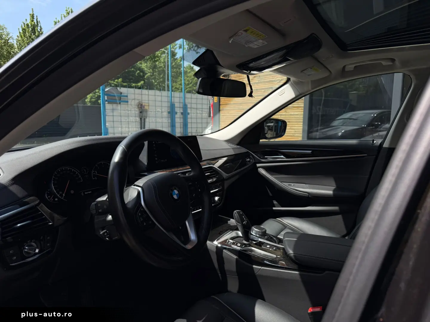 BMW 520I G30  2018
