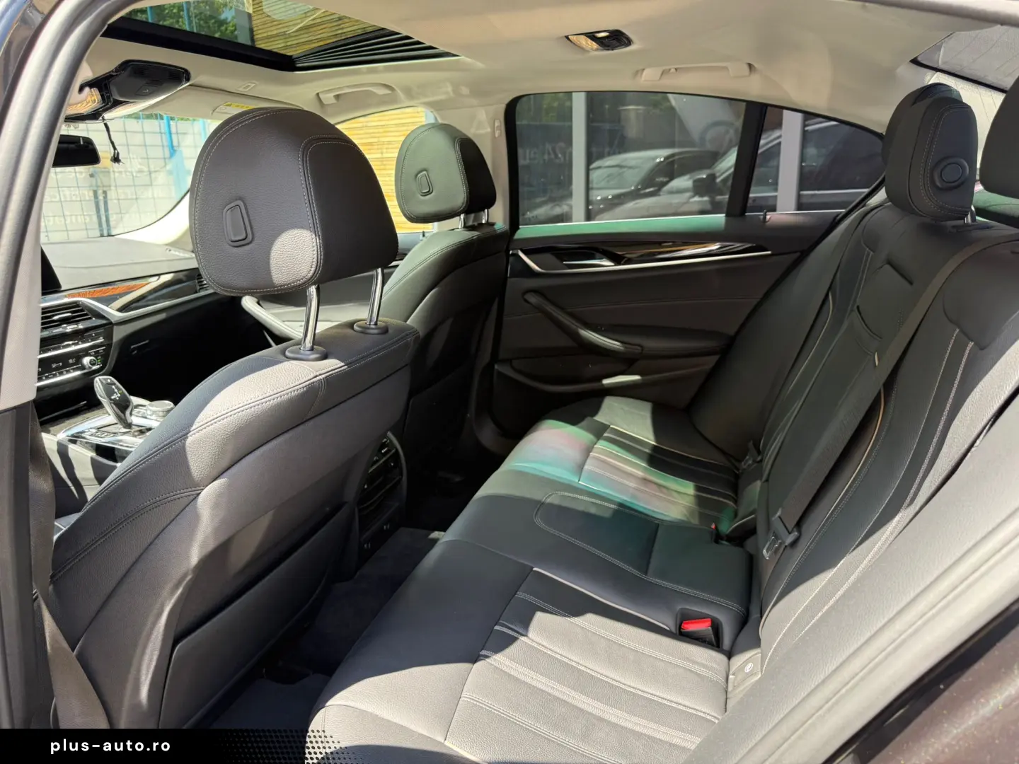 BMW 520I G30  2018