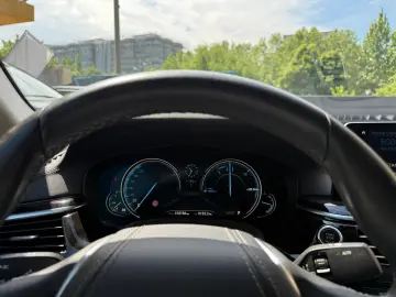 BMW 520I G30  2018