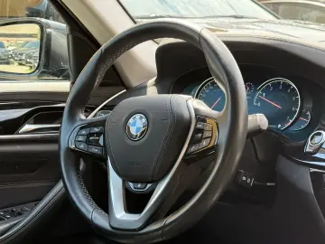 BMW 520I G30  2018