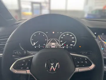 VW Touareg R-Line 3.0TDI  AHK KAMERA STDHZ