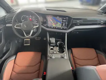VW Touareg R-Line 3.0TDI  AHK KAMERA STDHZ