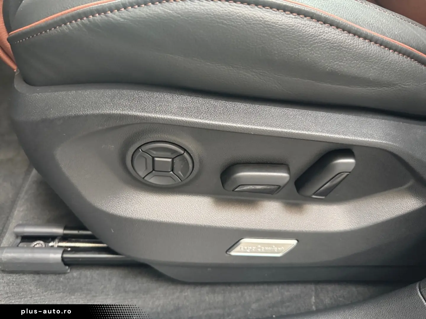 VW Touareg R-Line 3.0TDI  AHK KAMERA STDHZ