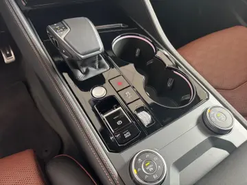 VW Touareg R-Line 3.0TDI  AHK KAMERA STDHZ