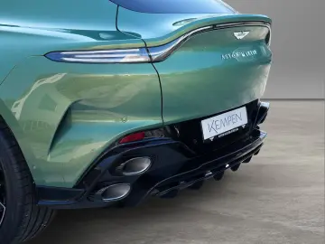 Aston Martin DBX S Iridescent Emerald   Oxford Tan