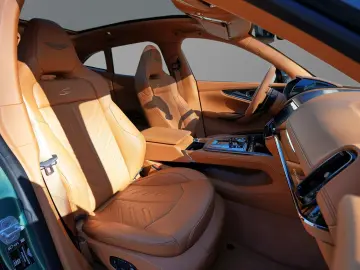 Aston Martin DBX S Iridescent Emerald   Oxford Tan