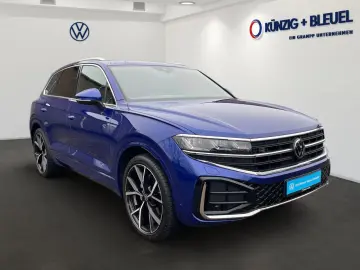 VW Touareg R-Line 3.0TDI  LUFT LEDER AHK