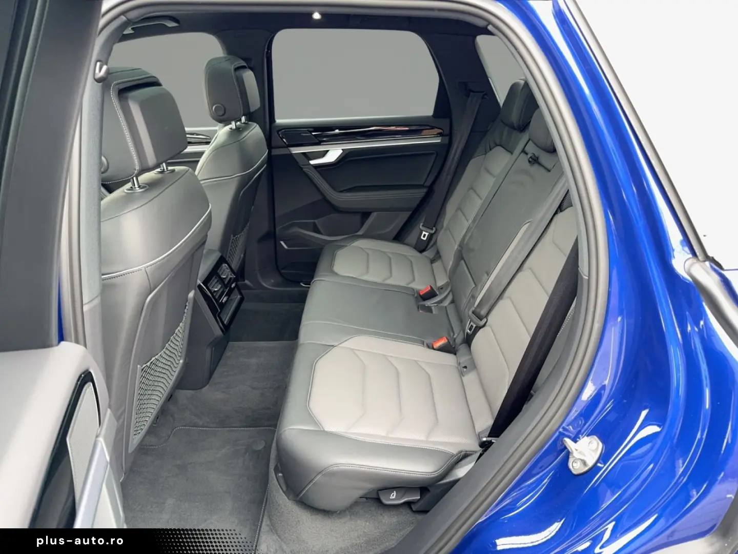 VW Touareg R-Line 3.0 TDI AHK Pano 360 HuD 22  HDMa