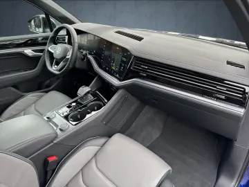 VW Touareg R-Line 3.0 TDI AHK Pano 360 HuD 22  HDMa