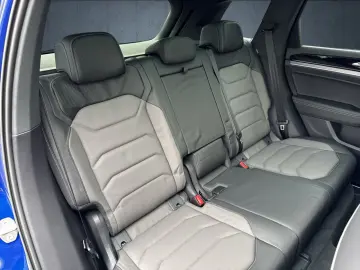 VW Touareg R-Line 3.0 TDI AHK Pano 360 HuD 22  HDMa