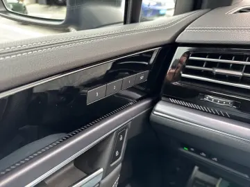 VW Touareg R-Line 3.0 TDI AHK Pano 360 HuD 22  HDMa