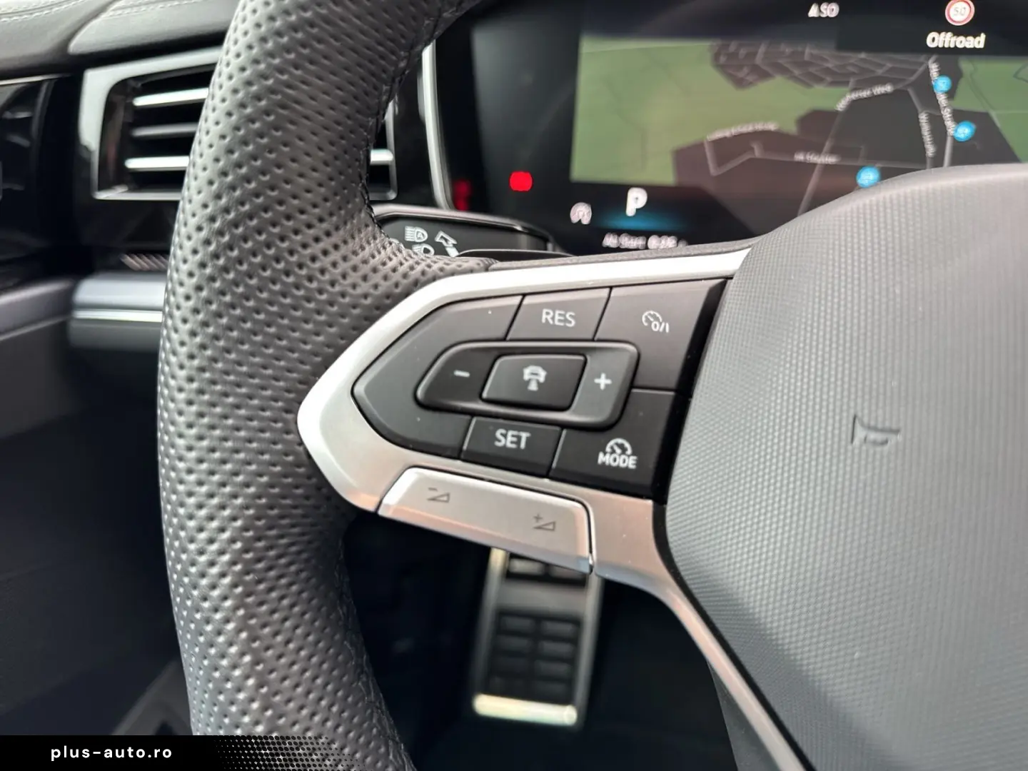 VW Touareg R-Line 3.0 TDI AHK Pano 360 HuD 22  HDMa