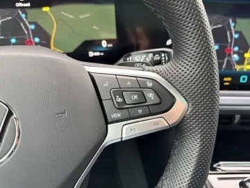 VW Touareg R-Line 3.0 TDI AHK Pano 360 HuD 22  HDMa
