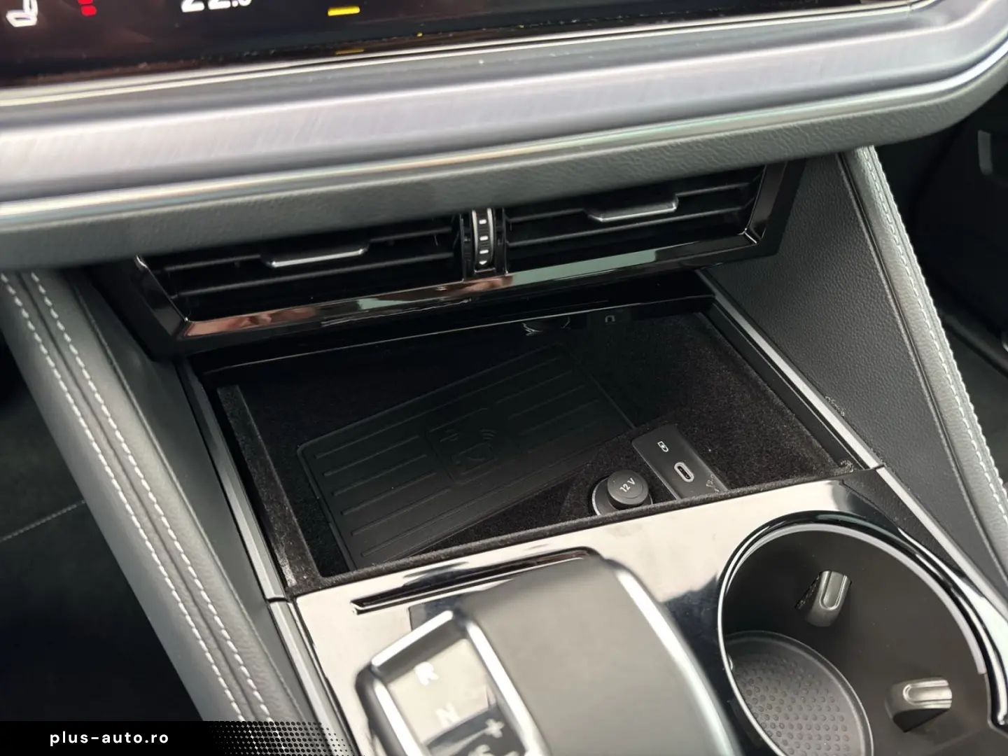 VW Touareg R-Line 3.0 TDI AHK Pano 360 HuD 22  HDMa