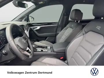VW Touareg V6 R-LINE BLACK STYLE DYNAUDIO AHK LM21
