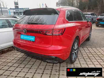 VW Touareg R-line 3.0TDI HUD IQ-LIGHT PANO STANDHZG