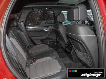 VW Touareg R-line 3.0TDI HUD IQ-LIGHT PANO STANDHZG