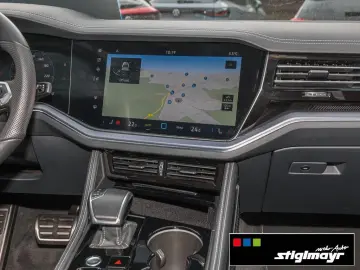 VW Touareg R-line 3.0TDI HUD IQ-LIGHT PANO STANDHZG