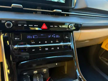 Kia Carnival Noblesse 2022