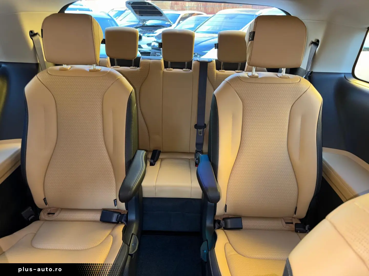 Kia Carnival Noblesse 2022