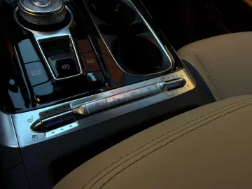 Kia Carnival Noblesse 2022