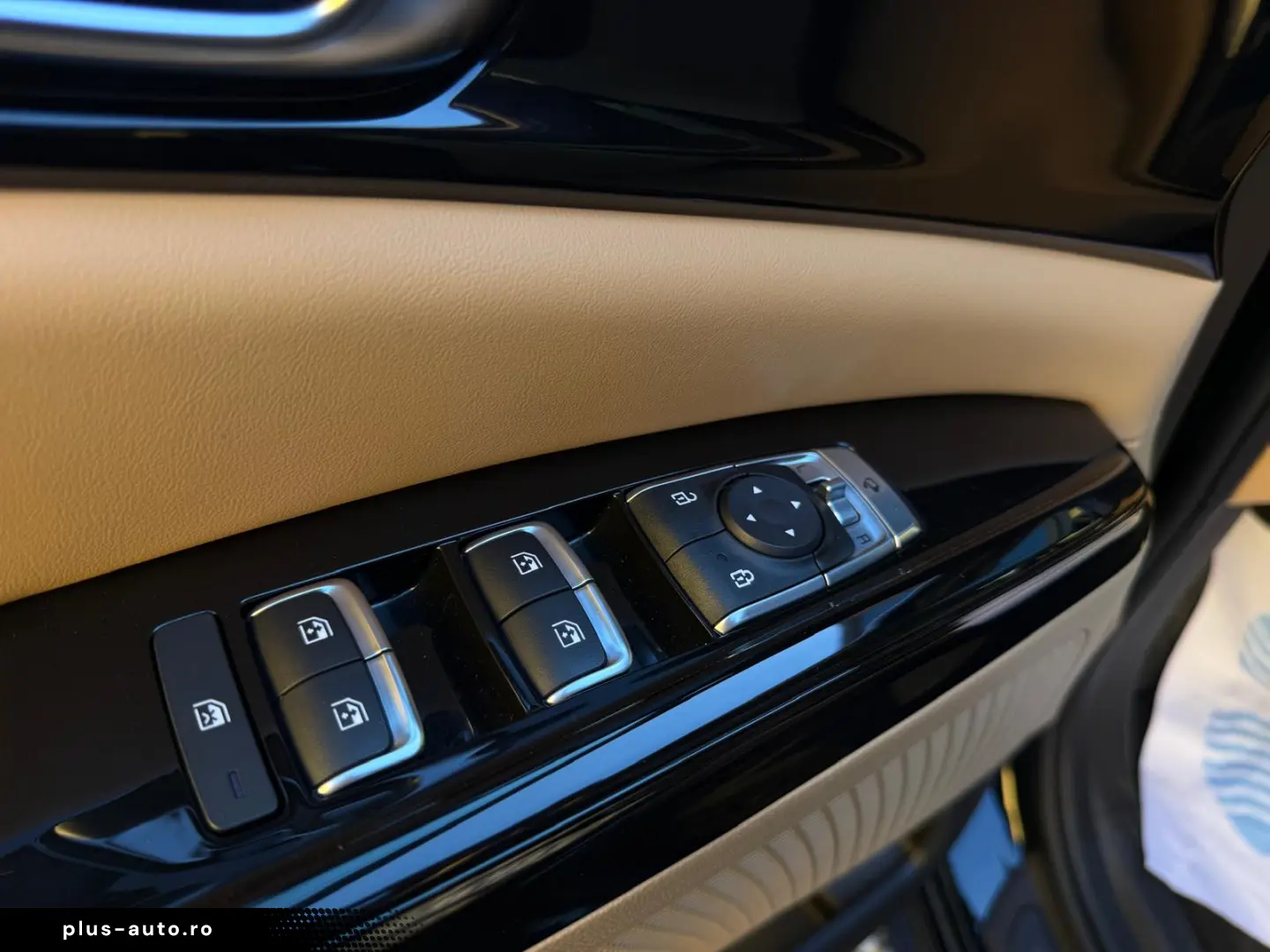 Kia Carnival Noblesse 2022