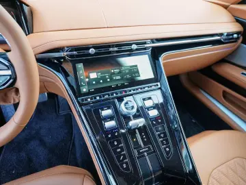 Aston Martin DB12 Malachite Green Oxford Tan