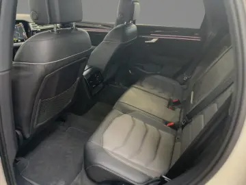 VW Touareg R-LINE BLACK 3.0 TDI IQ LUFT AHK STHZ