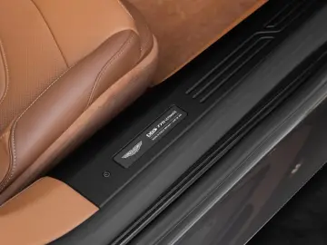 Aston Martin DBS 770 Ultimate   Exterior Carbon