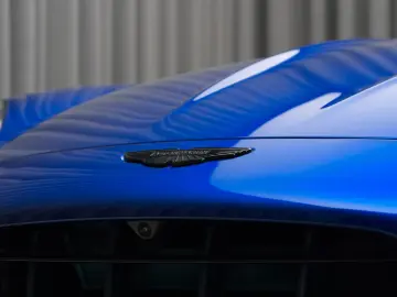 Aston Martin V8 Vantage Vantage Coupe