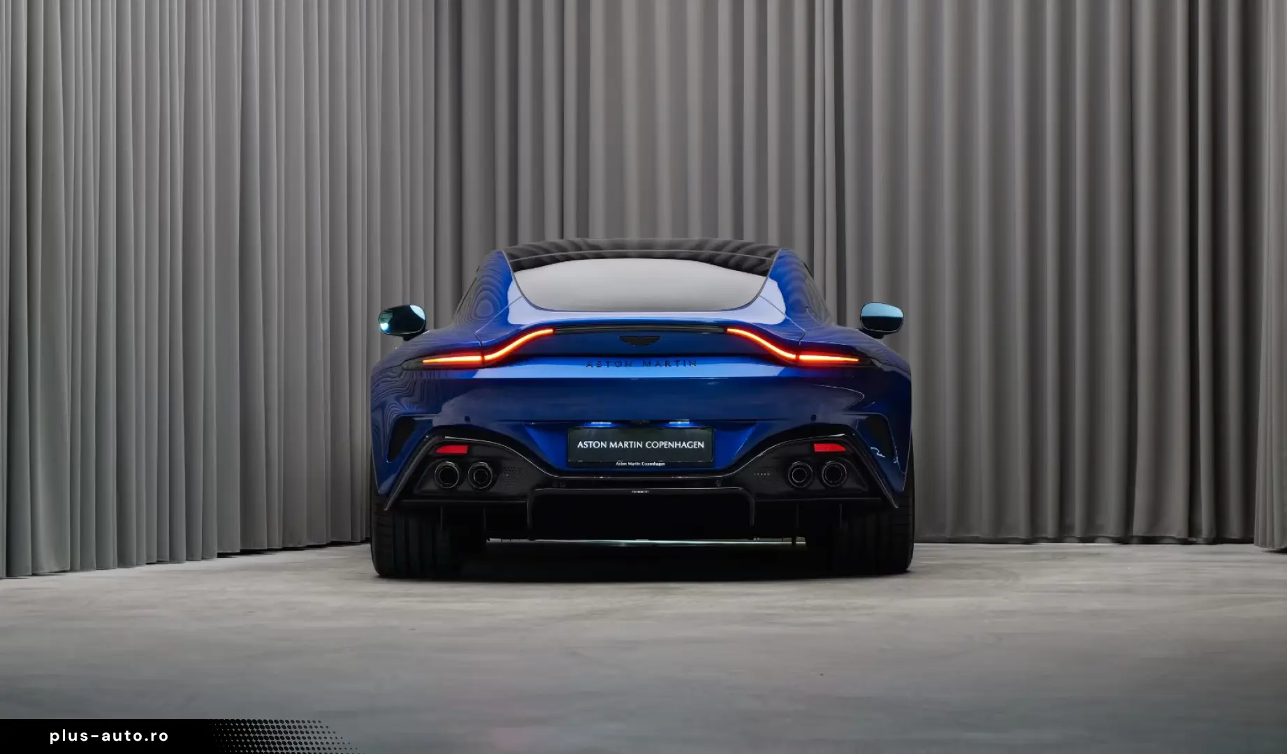 Aston Martin V8 Vantage Vantage Coupe