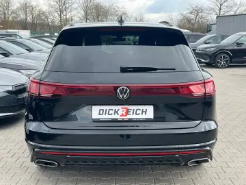 VW Touareg 3.0TDI 4M R-Line VOLL Black 22  UPE 114T