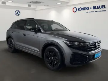 VW Touareg R-Line 3.0TDI  AHK LUFT STDHZ