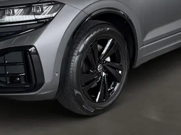 VW Touareg R-Line 3.0TDI  AHK LUFT STDHZ
