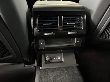 VW Touareg R-Line 3.0TDI  AHK LUFT STDHZ