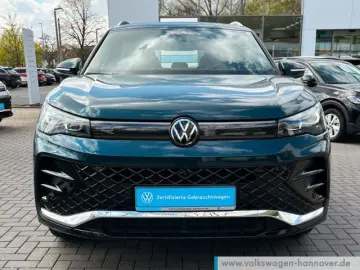 VW Tiguan 2.0 TSI DSG 4M R-Line Navi AHK Kamera ACC
