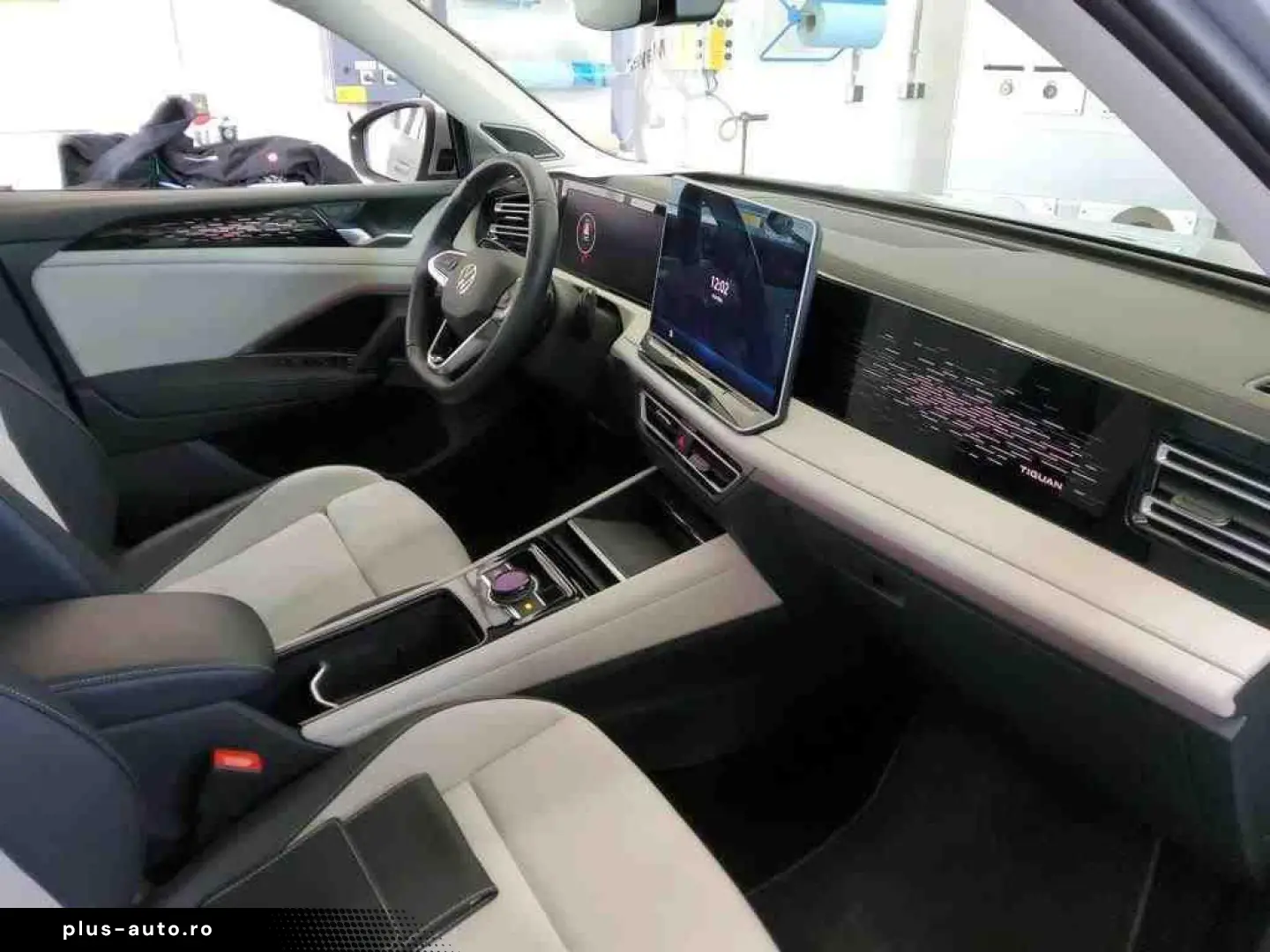 VW Tiguan 1.5 TSI eHybrid HARMAN HUD 360 DCC IQ AHK