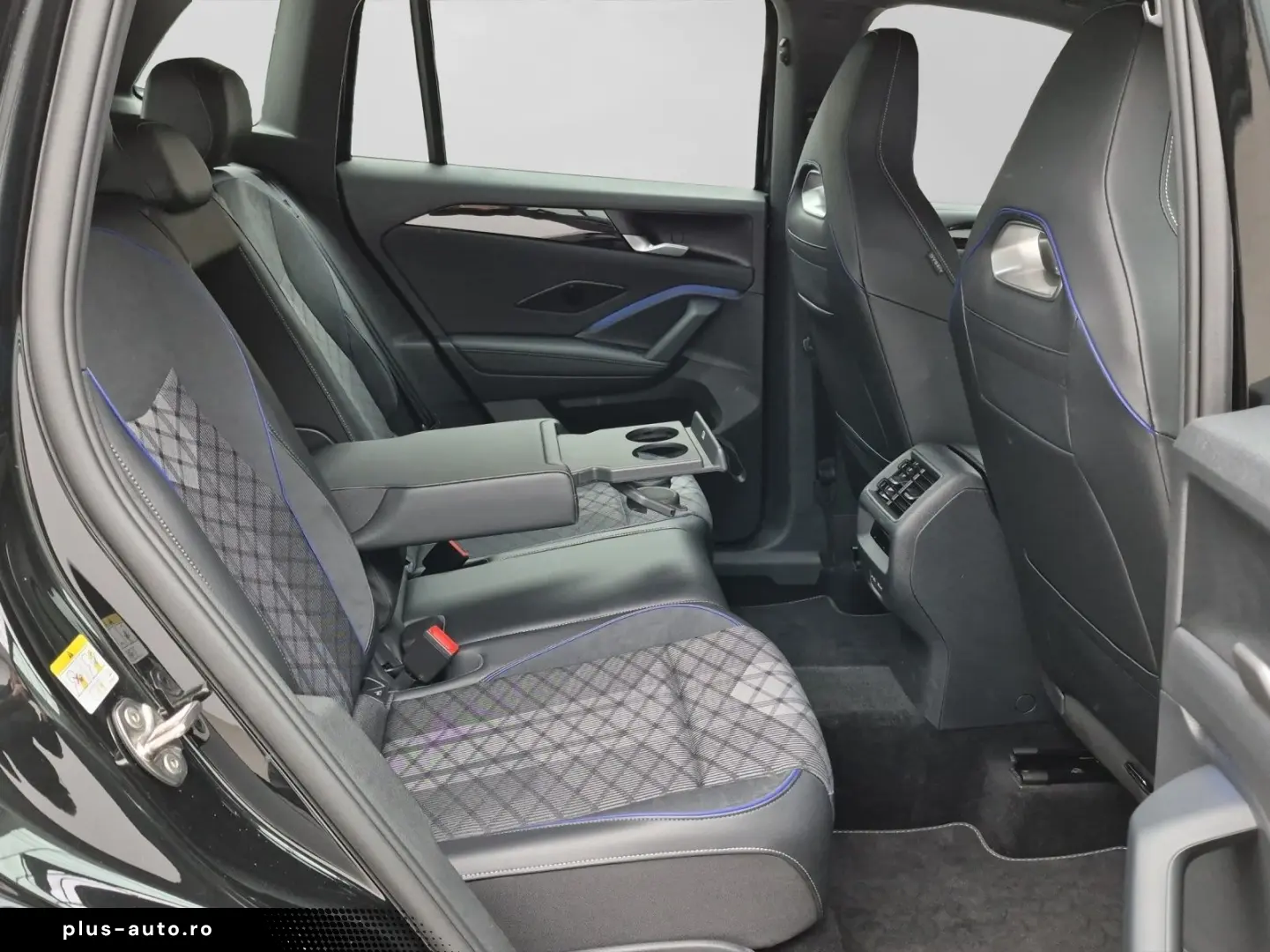 VW Tiguan 2.0 TSI 4M R-LINE NAVI AHK behMFL