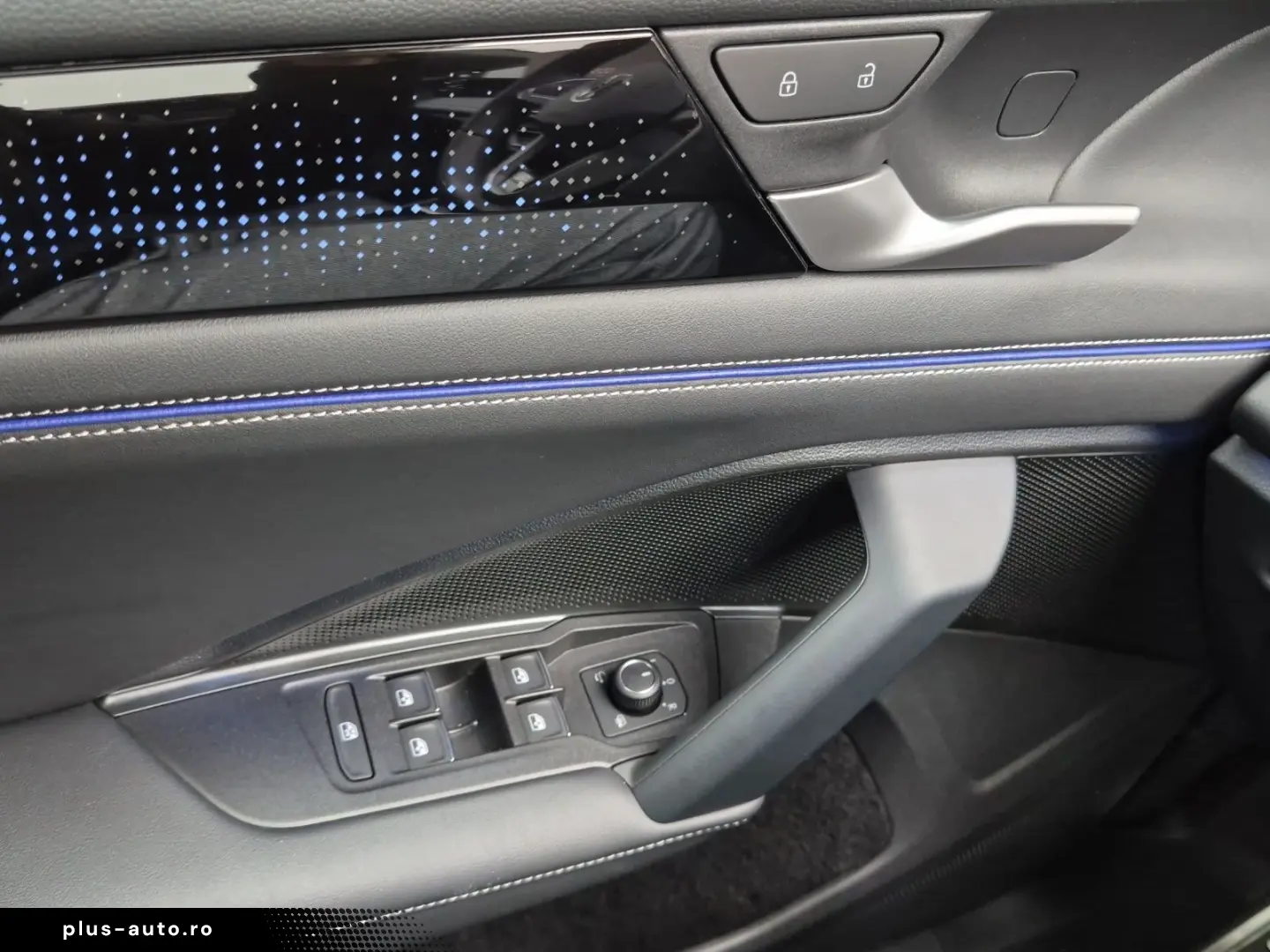 VW Tiguan 2.0 TSI 4M R-LINE NAVI AHK behMFL
