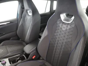 VW Tiguan 2.0 TSI DSG 4MOTION R-Line   NAVI   AHK