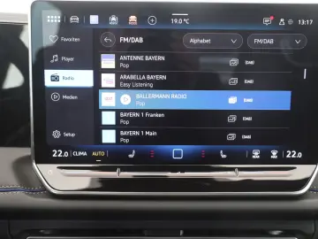 VW Tiguan 2.0 TSI DSG 4MOTION R-Line   NAVI   AHK