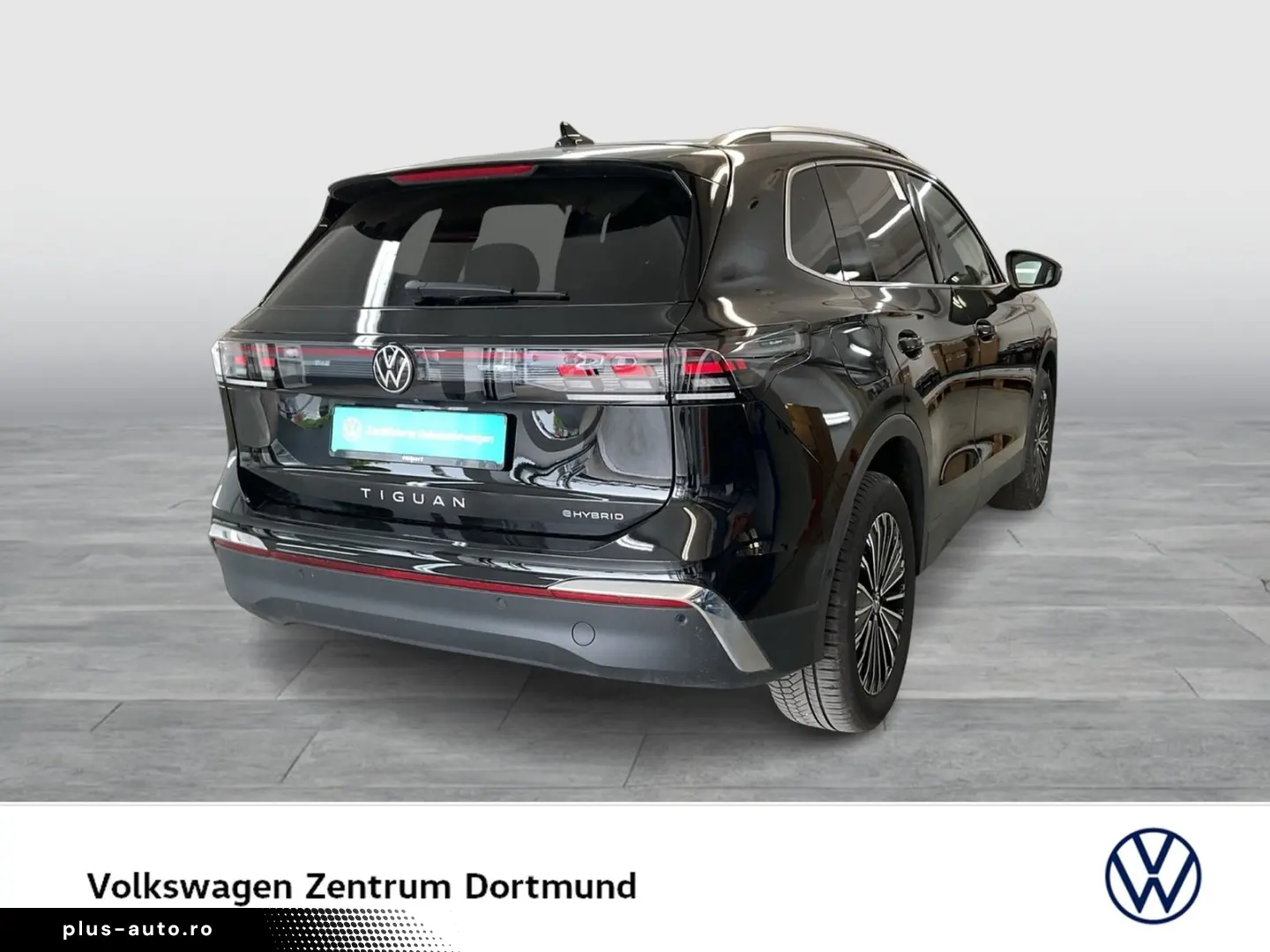 VW Tiguan 1.5 HYBRID ELEGANCE AHK 360 CAM ACC LM18