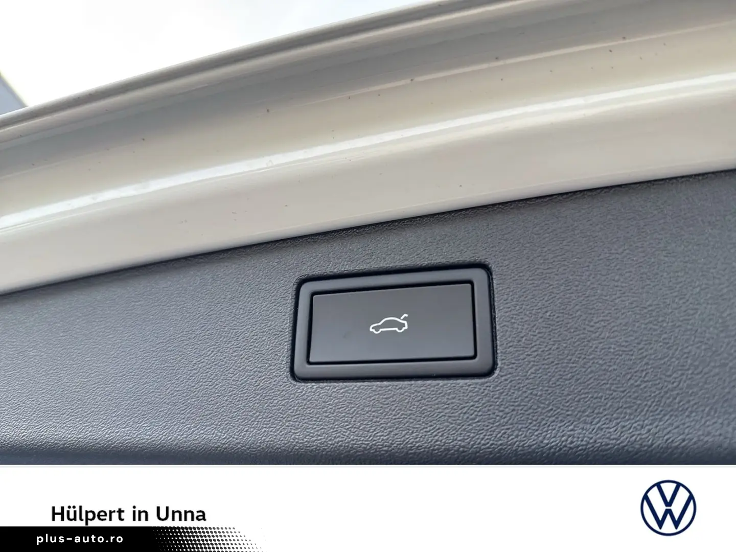 VW Tiguan 1.5 HYBRID ELEGANCE AHK 360 CAM ACC LM18