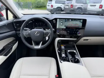 Lexus NX 450h NX 450 h Luxury.HUD