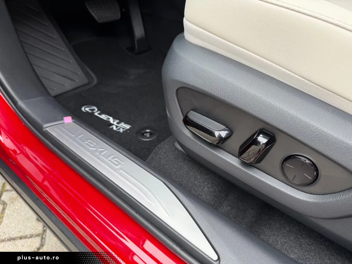 Lexus NX 450h NX 450 h Luxury.HUD