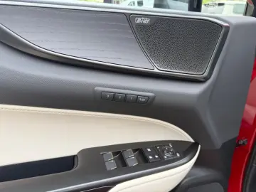 Lexus NX 450h NX 450 h Luxury.HUD