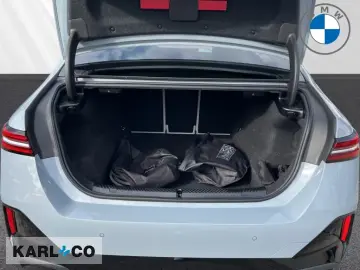 BMW 550 e xDrive Limousine M Sport