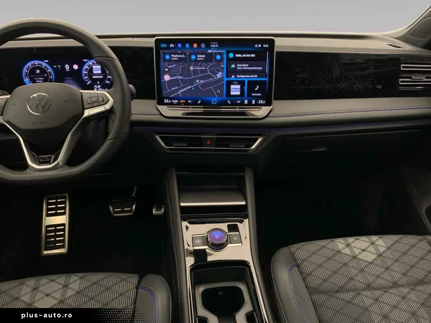 VW Tiguan R-Line TSI DSG 4M  AHK PANO MASSAGE ACC