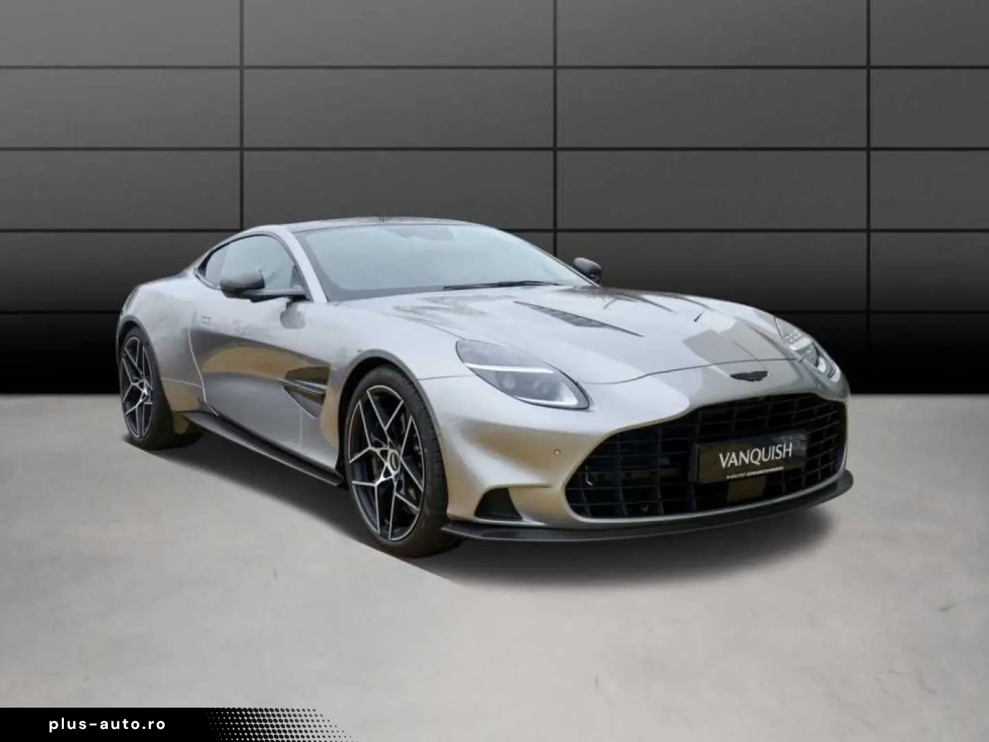 ASTON MARTIN Vanquish Coupe