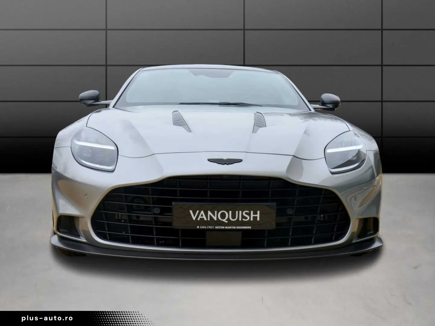 ASTON MARTIN Vanquish Coupe